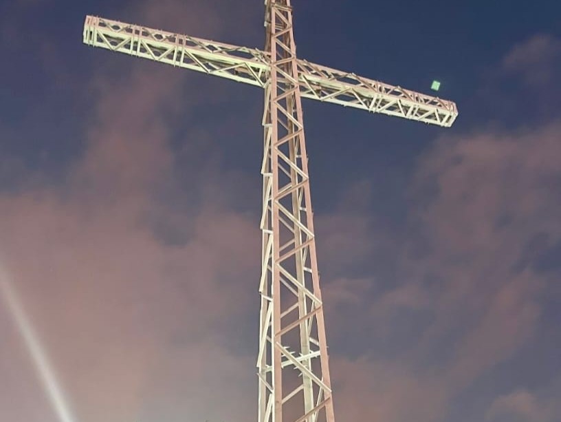 Khabtoura Cross